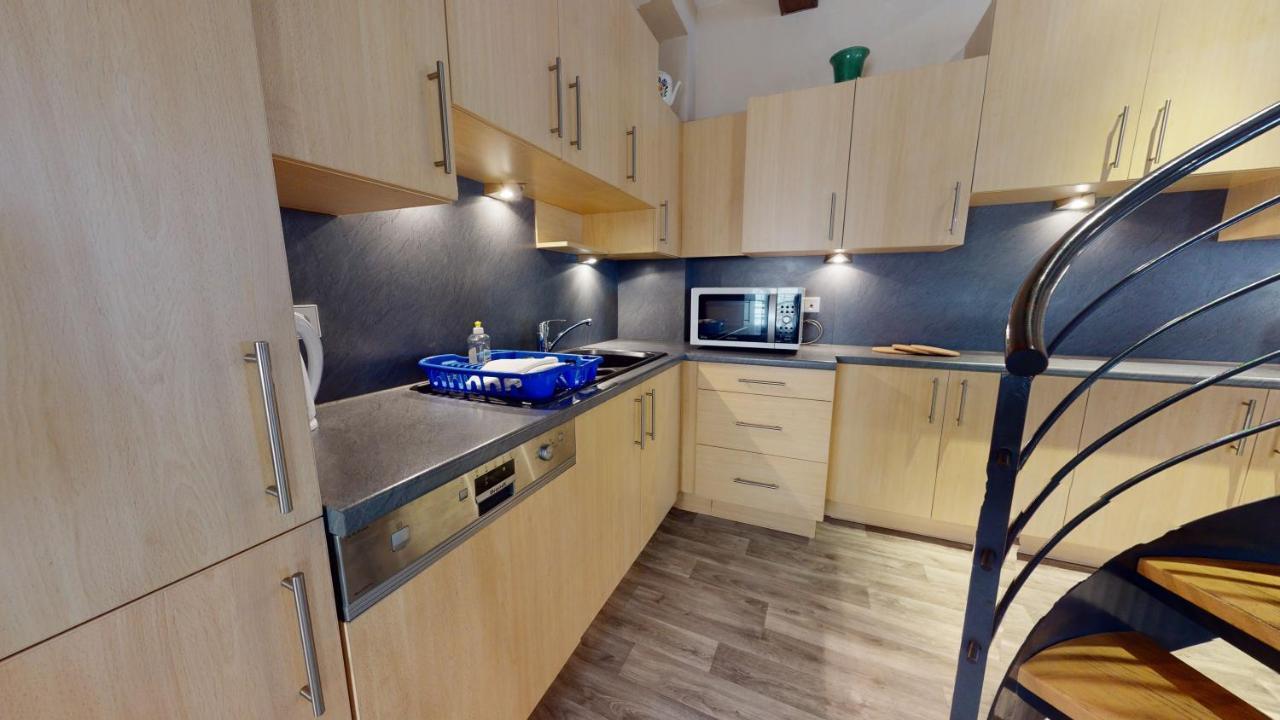Aux Bijoux De Colmar - 1 Parking Gratuit Apartment Екстериор снимка